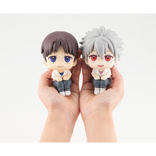 Load image into Gallery viewer, Rebuild of Evangelion Look Up Series Shinji Ikari